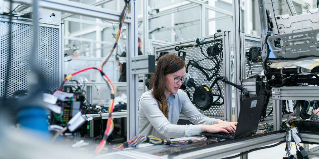 Revolutionizing the Tech World with Advanced Language Models